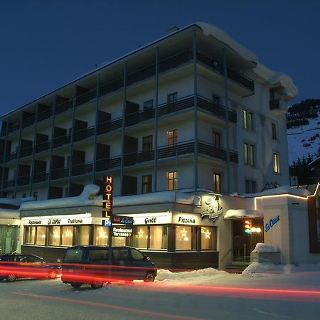 Monopol-Metropol Hotel Andermatt Exterior photo